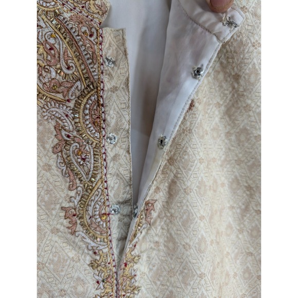 Ainit Ethnicwear Kurta Mens Elegant Cream Embroidered Indian Pakistani Size S/M? - Picture 4 of 12